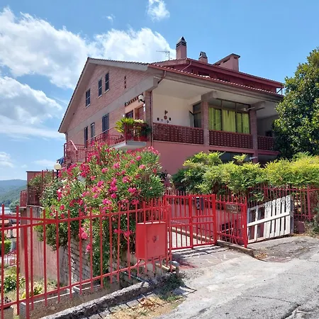 Sopra Le Nuvole Апартаменты